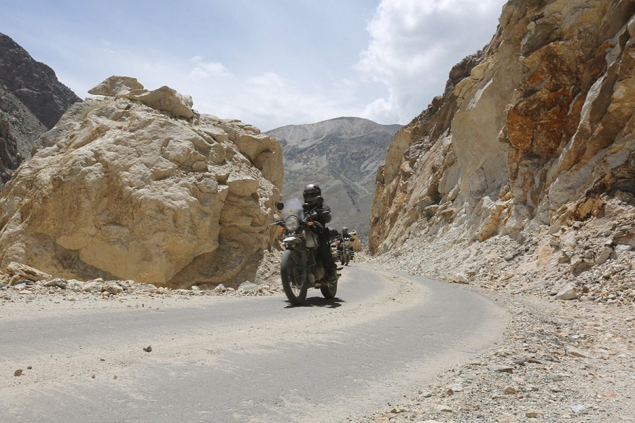 Old Hindustan Tibet Road Motor Bike Safari